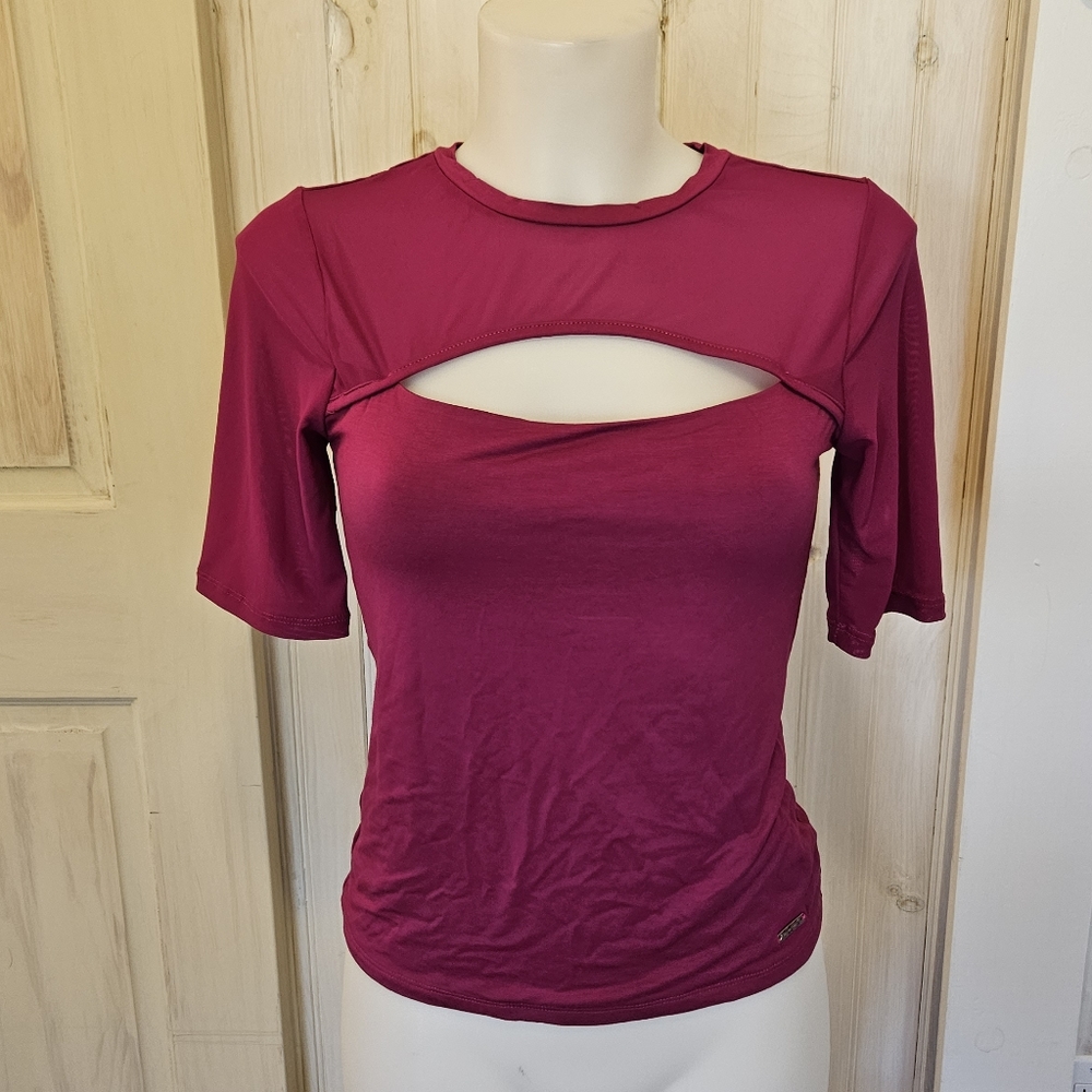 Fuchsia bebe mesh keyhole top